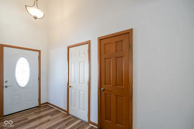 $335,000 | 305 Sandbrook Drive, Noblesville, IN 46062