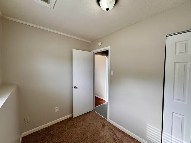 an empty room with a empty space