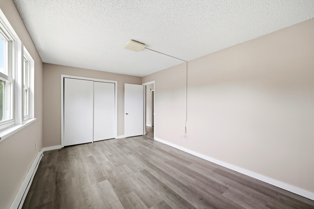 80 Damon Road, Unit 4302 Northampton, MA 01060 - Photo 21 of 25