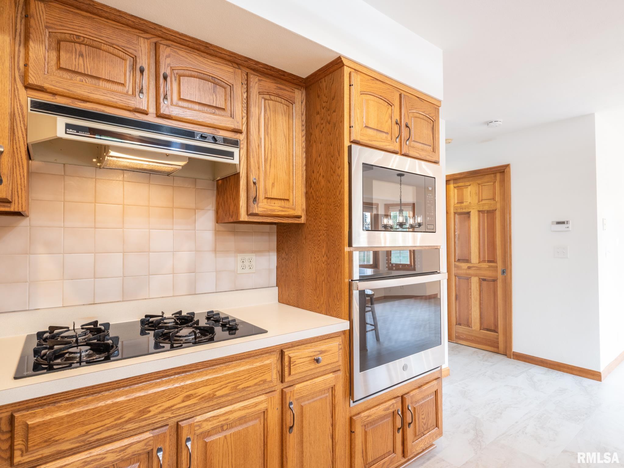 1425 California Road Pekin, IL 61554 - Photo 23 of 60 Gallery Image 23