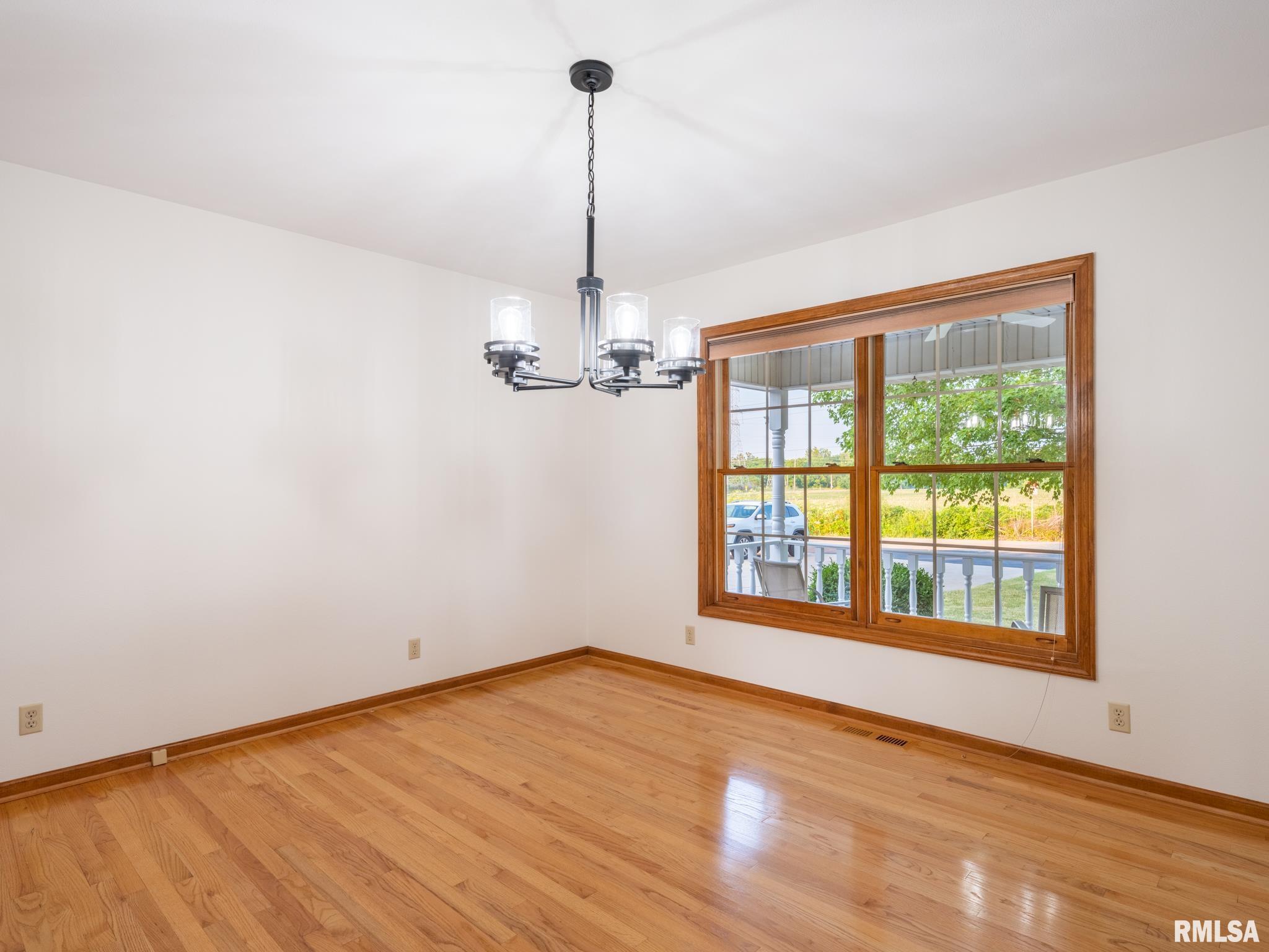 1425 California Road Pekin, IL 61554 - Photo 25 of 60 Gallery Image 25
