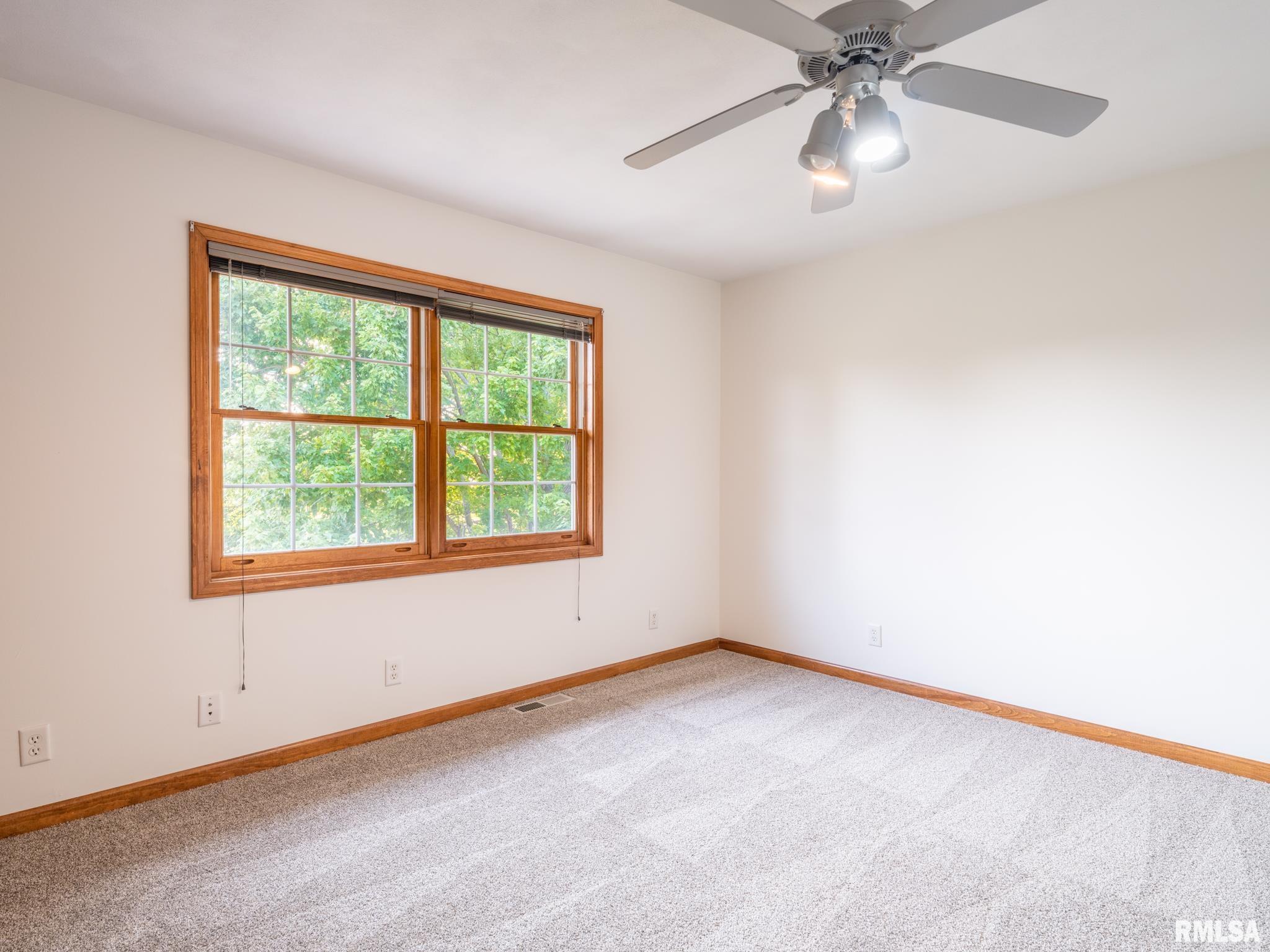 1425 California Road Pekin, IL 61554 - Photo 40 of 60 Gallery Image 40