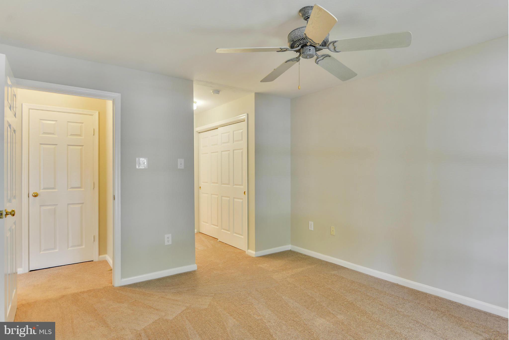 110 Booth Street, Unit 28 Gaithersburg, MD 20878 - Photo 12 of 30 a view of a chandelier fan in a room