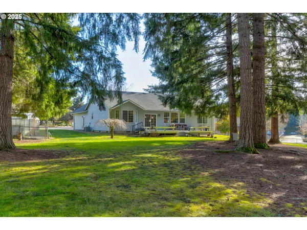 $975,000 | 19691 Southeast Semple Road, Damascus, OR 97089