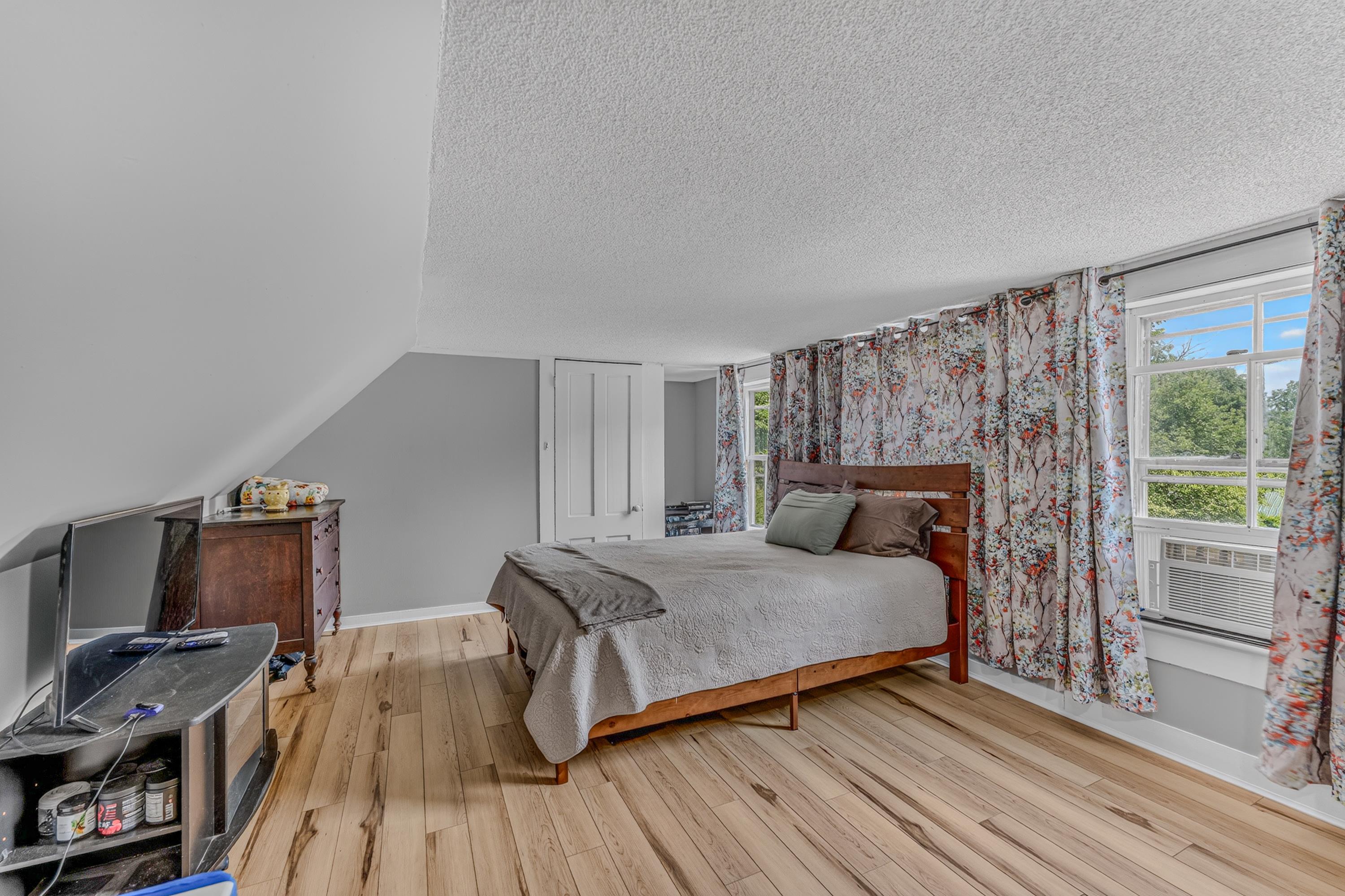 59 South Lunenburg Road Lunenburg, VT 05906 - Photo 26 of 40