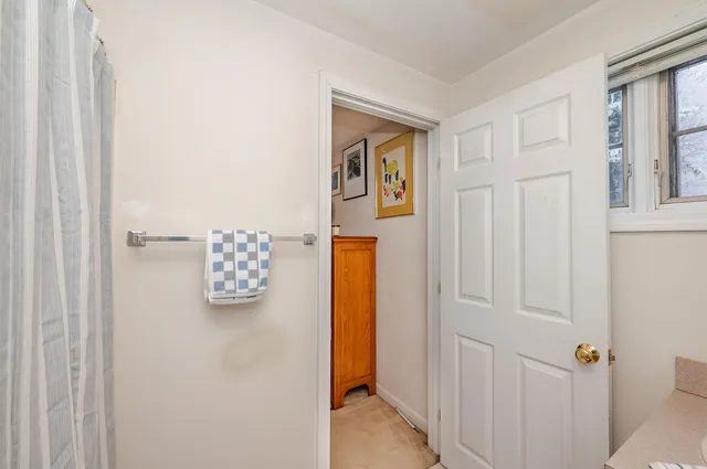 $425,000 | 8 Coles Way, Atkinson, NH 03811