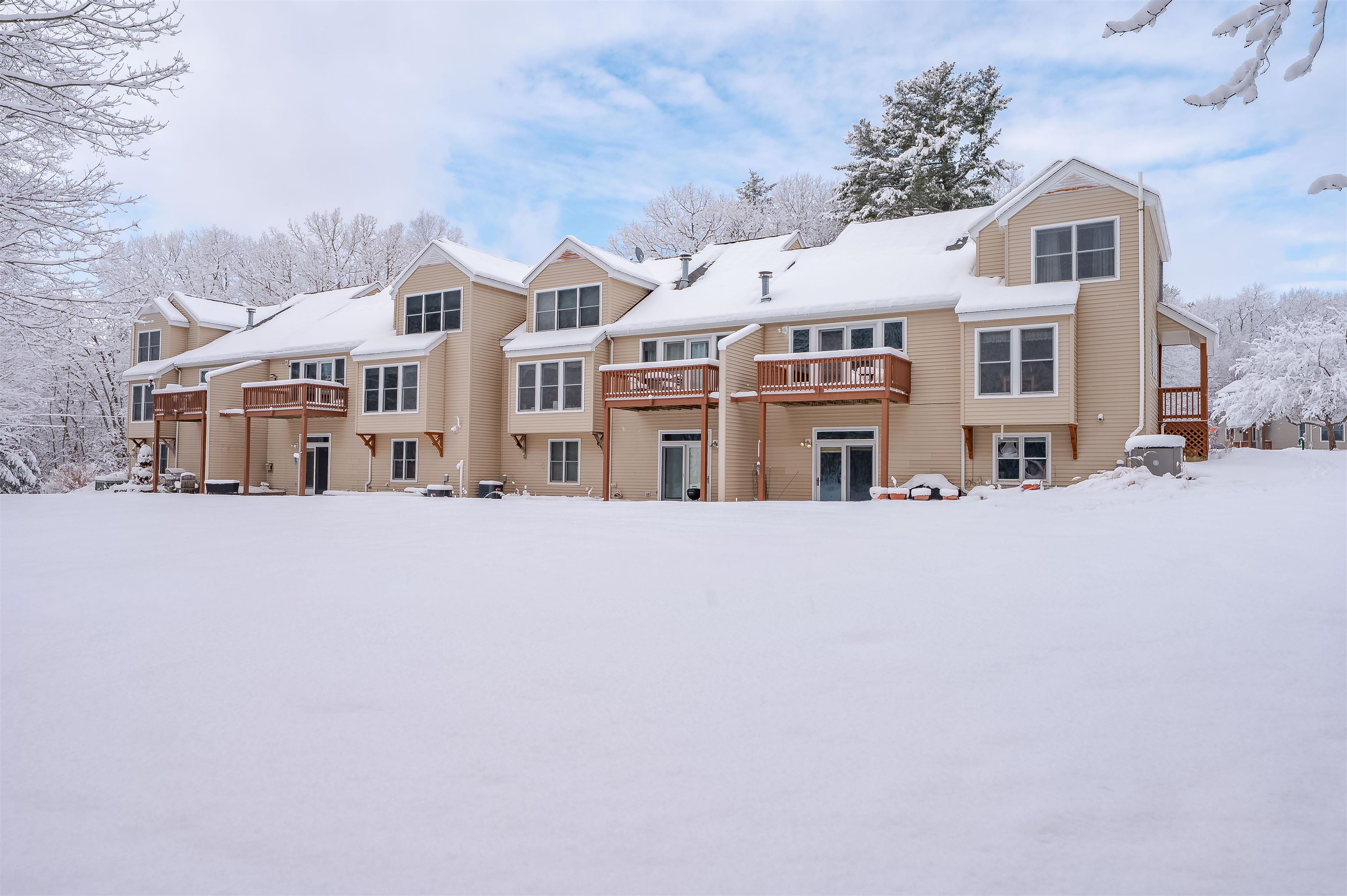 8 Coles Way Atkinson, NH 03811 - Photo 40 of 45