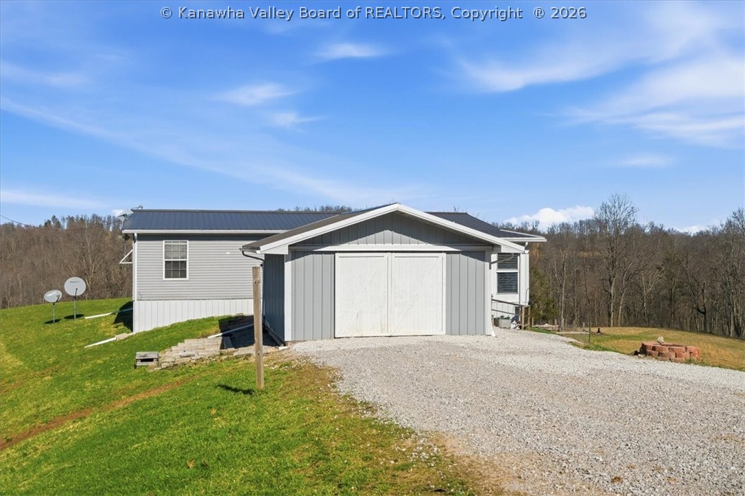 741 Masters Run Road Le Roy, WV 25252 - Photo 20 of 50 Gallery Image 20