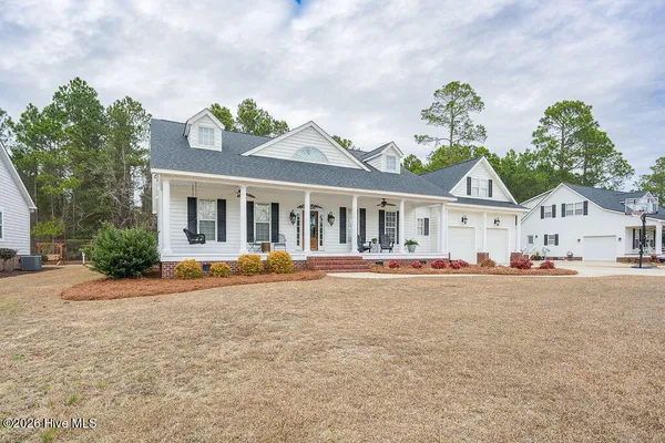 $715,000 | 87 Wrexham Road, Elizabethtown, NC 28337
