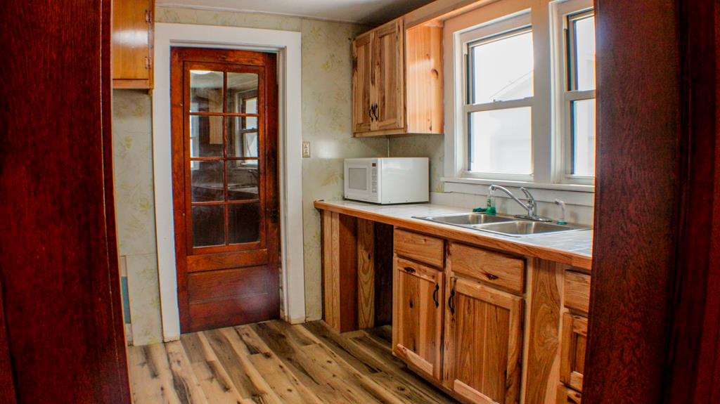 162 Flat Ridge Road Sugar Grove, VA 24375 - Photo 6 of 33 Gallery Image 6