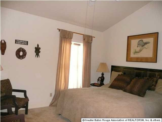 17443 Masters Pointe Court Baton Rouge, LA 70810 - Photo 11 of 16 Gallery Image 11