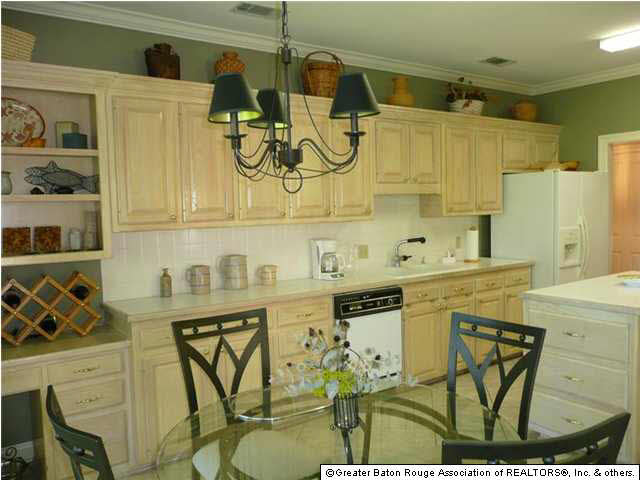 17443 Masters Pointe Court Baton Rouge, LA 70810 - Photo 8 of 16 Gallery Image 8