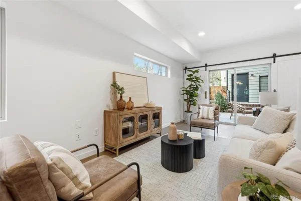 $975,000 | 20 South Grant Street, Denver, CO 80209