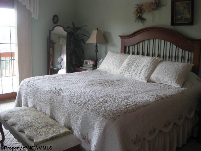 673 Wolford Mountain Road Dryfork, WV 26263 - Photo 10 of 17 Gallery Image 10