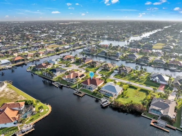 $6,600 | 4022 Southwest 29th Avenue, Cape Coral, FL 33914