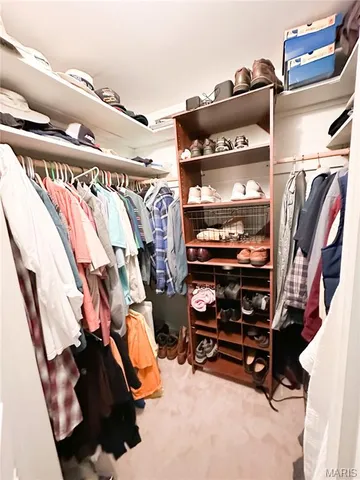 $249,900 | 1403 South Henderson Street, Salem, MO 65560