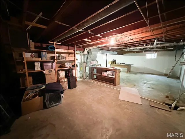 $249,900 | 1403 South Henderson Street, Salem, MO 65560