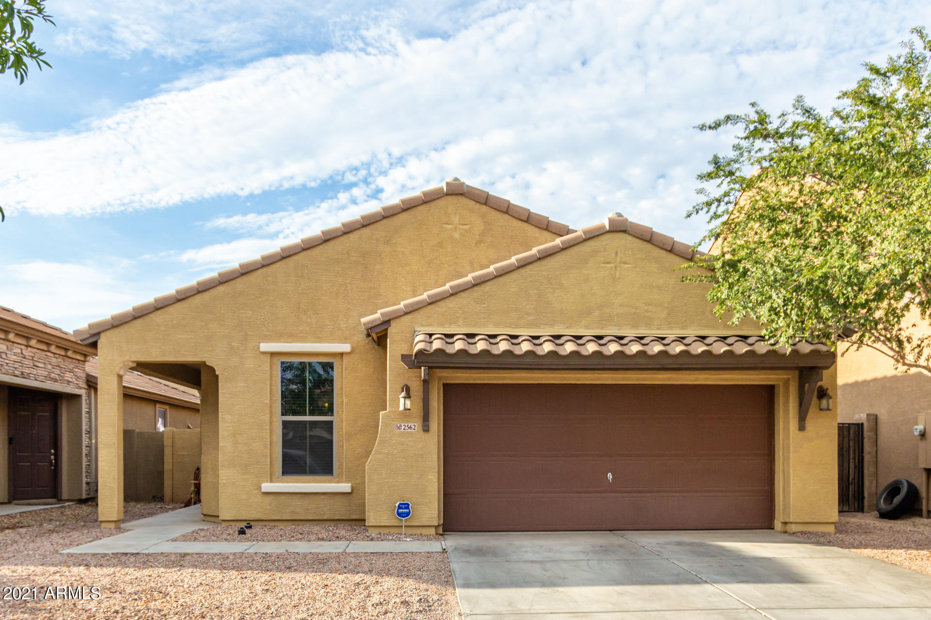 2562 West Gaby Road Phoenix, AZ 85041 - Photo 1 of 24 01-Gaby