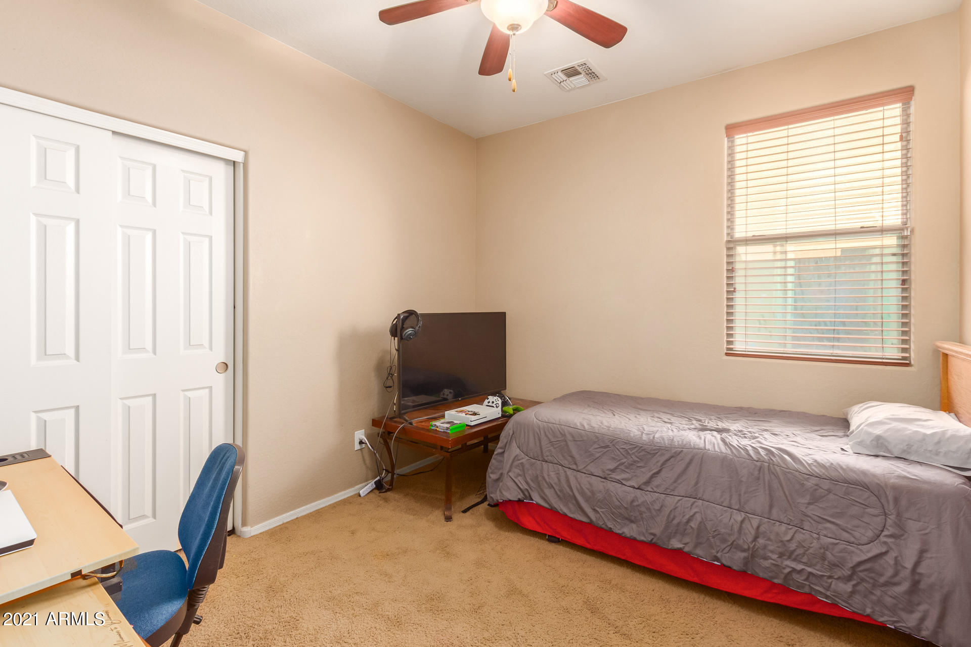 2562 West Gaby Road Phoenix, AZ 85041 - Photo 16 of 24 16-Gaby