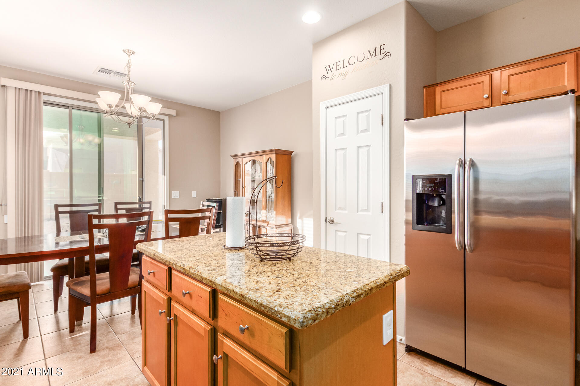 2562 West Gaby Road Phoenix, AZ 85041 - Photo 8 of 24 08-Gaby