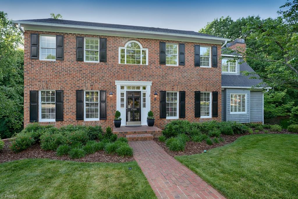 1709 Heathcliff Road High Point, NC 27262 - Photo 1 of 30 Gallery Image 1