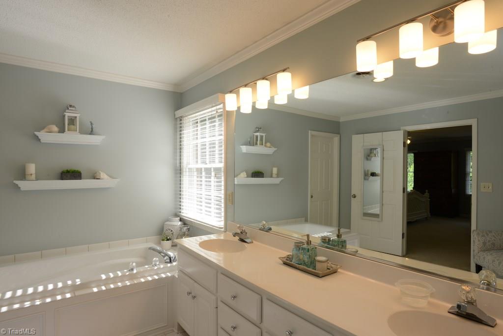 1709 Heathcliff Road High Point, NC 27262 - Photo 16 of 30 Large Master bath with double sinks and soaker tub