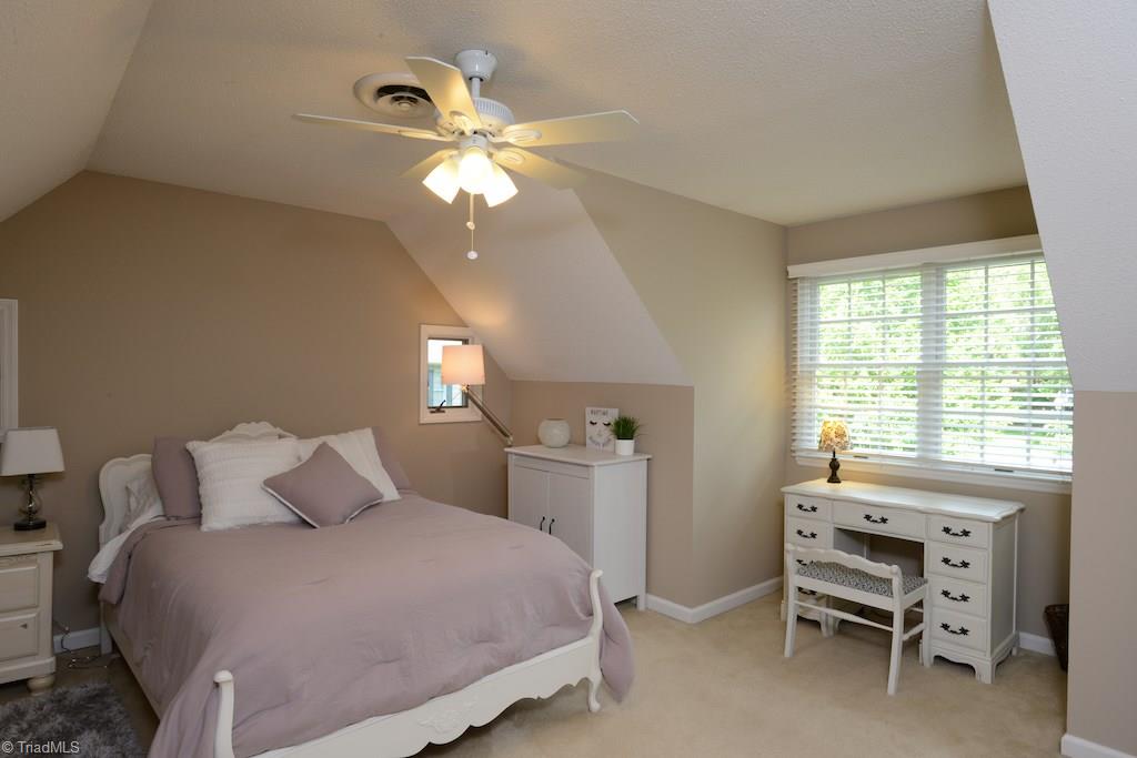 1709 Heathcliff Road High Point, NC 27262 - Photo 20 of 30 Third bedroom is perfect for a student