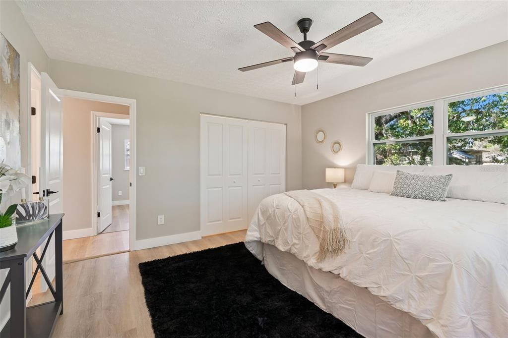 12105 North 53rd Street Temple Terrace, FL 33617 - Photo 16 of 32