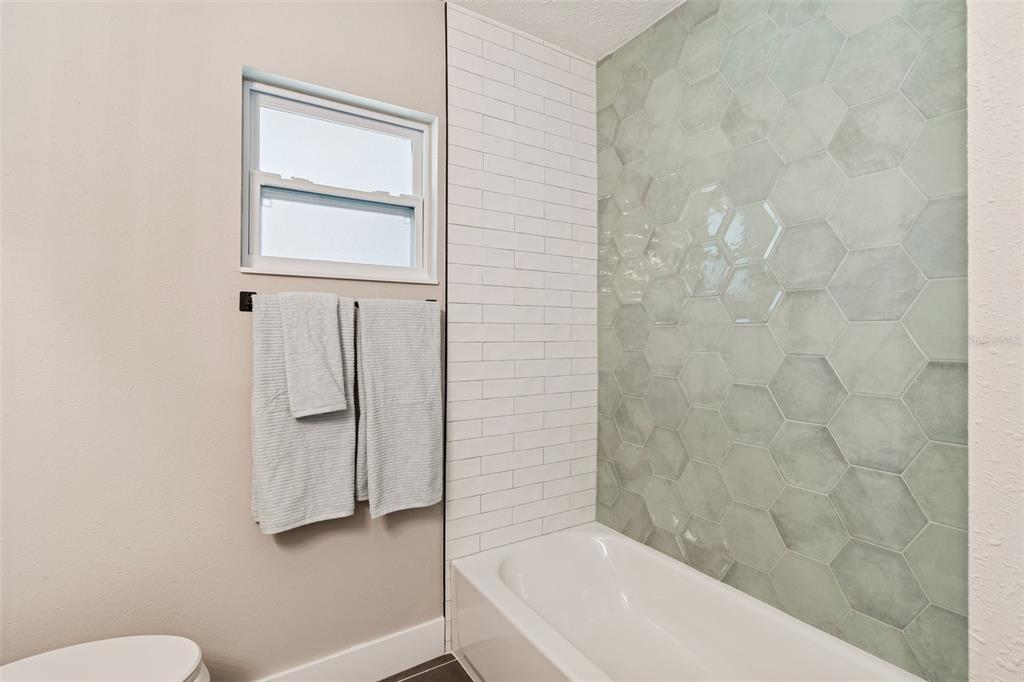 12105 North 53rd Street Temple Terrace, FL 33617 - Photo 22 of 32