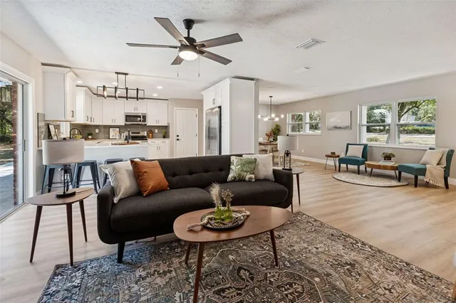 $539,900 | 12105 North 53rd Street, Temple Terrace, FL 33617