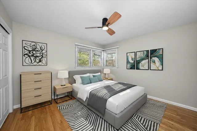 $385,000 | 225 East Francis Road, New Lenox, IL 60451