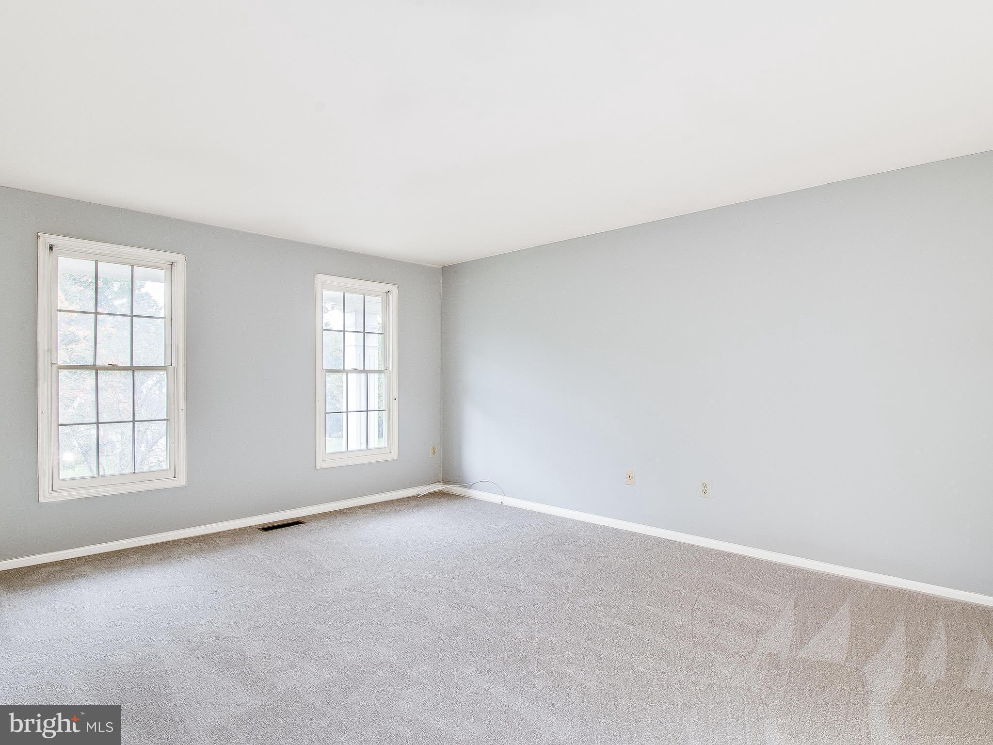 13805 Turnmore Road Silver Spring, MD 20906 - Photo 21 of 29 an empty room with windows