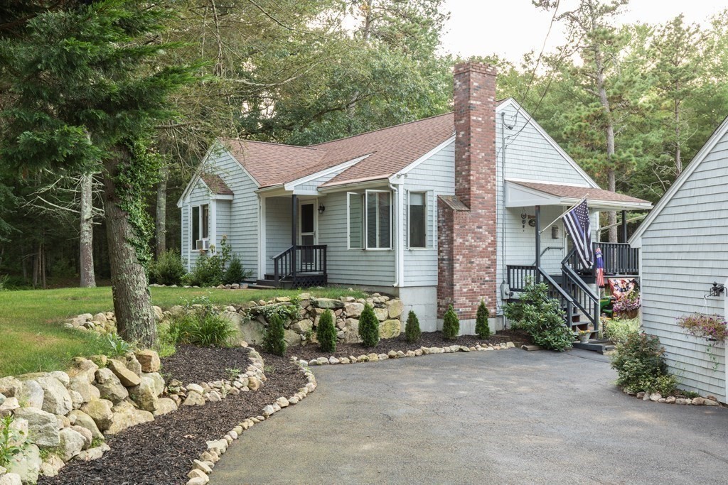 1009 Walnut Plain Road Rochester, MA 02770 - Photo 5 of 42