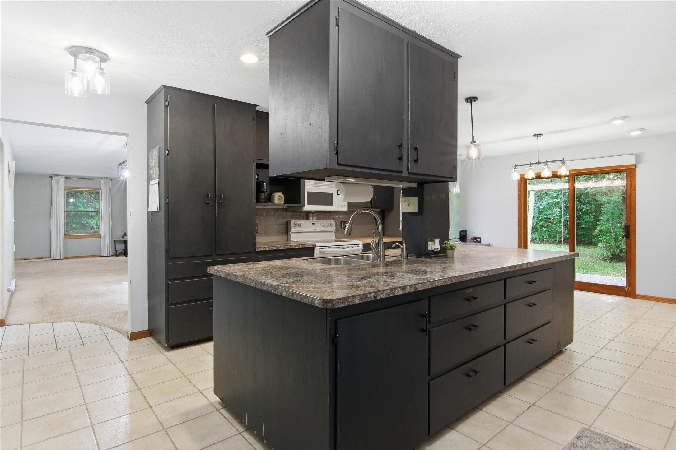 2319 Hillside Road Altoona, WI 54720 - Photo 6 of 50 Gallery Image 6