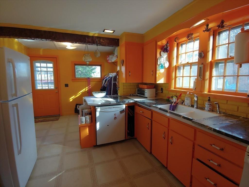 16 Middle Street Georgetown, MA 01833 - Photo 15 of 29 Gallery Image 15