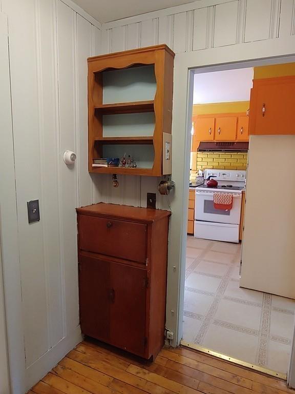 16 Middle Street Georgetown, MA 01833 - Photo 17 of 29 Gallery Image 17
