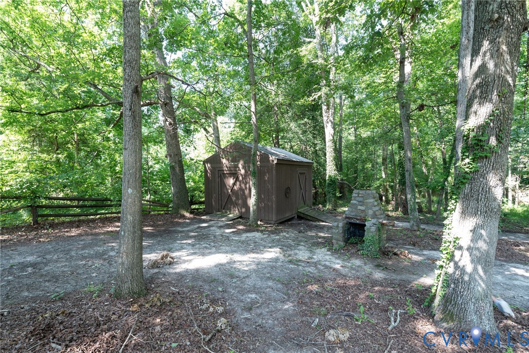 2210 Skipwith Road Richmond, VA 23294 - Photo 29 of 46 Gallery Image 29