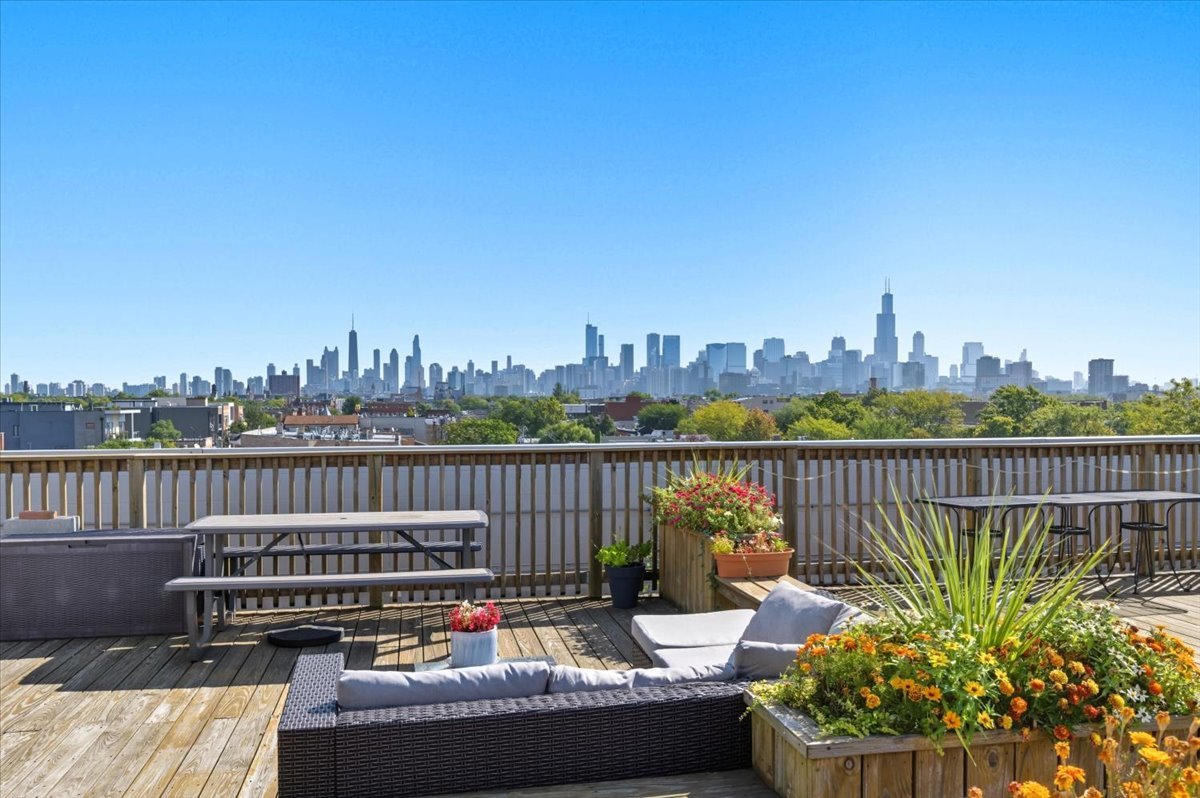 756 North Leavitt Street, Unit 3SW Chicago, IL 60612 - Photo 21 of 22