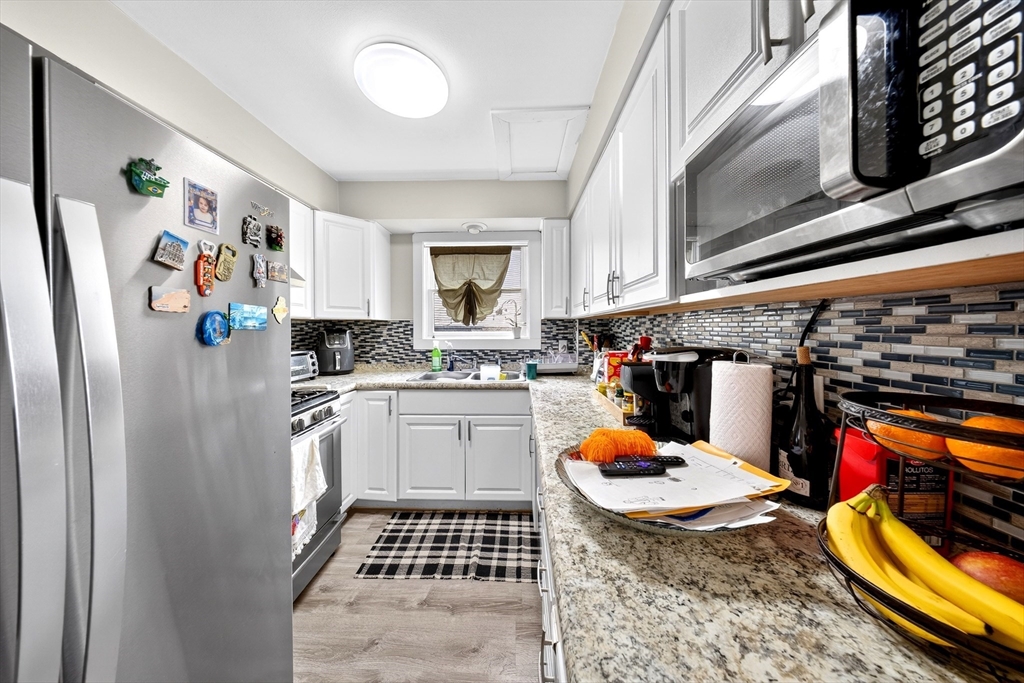 113 Dover Street Fall River, MA 02721 - Photo 18 of 31