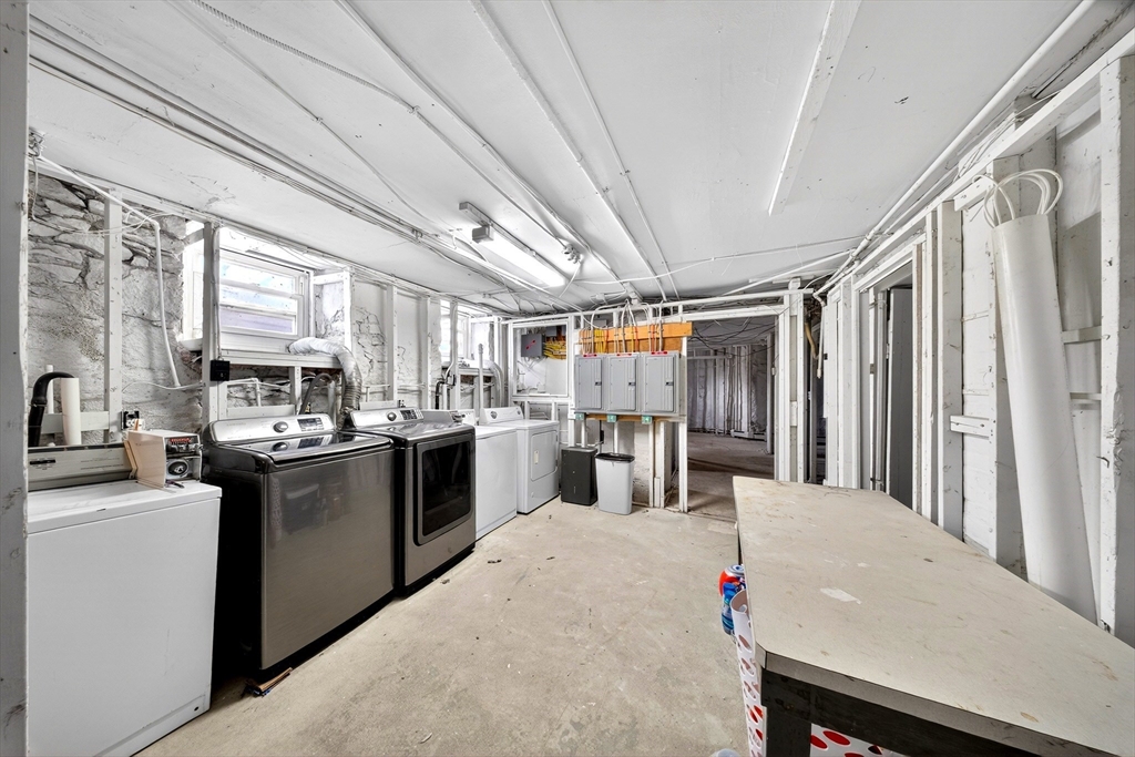 113 Dover Street Fall River, MA 02721 - Photo 27 of 31