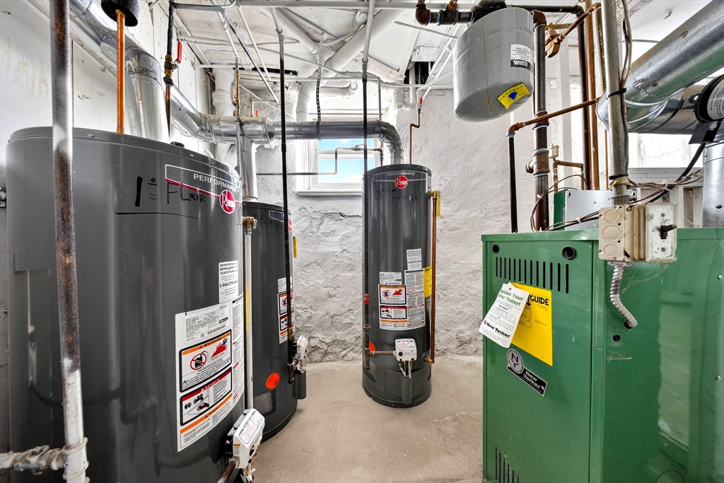 113 Dover Street Fall River, MA 02721 - Photo 30 of 31