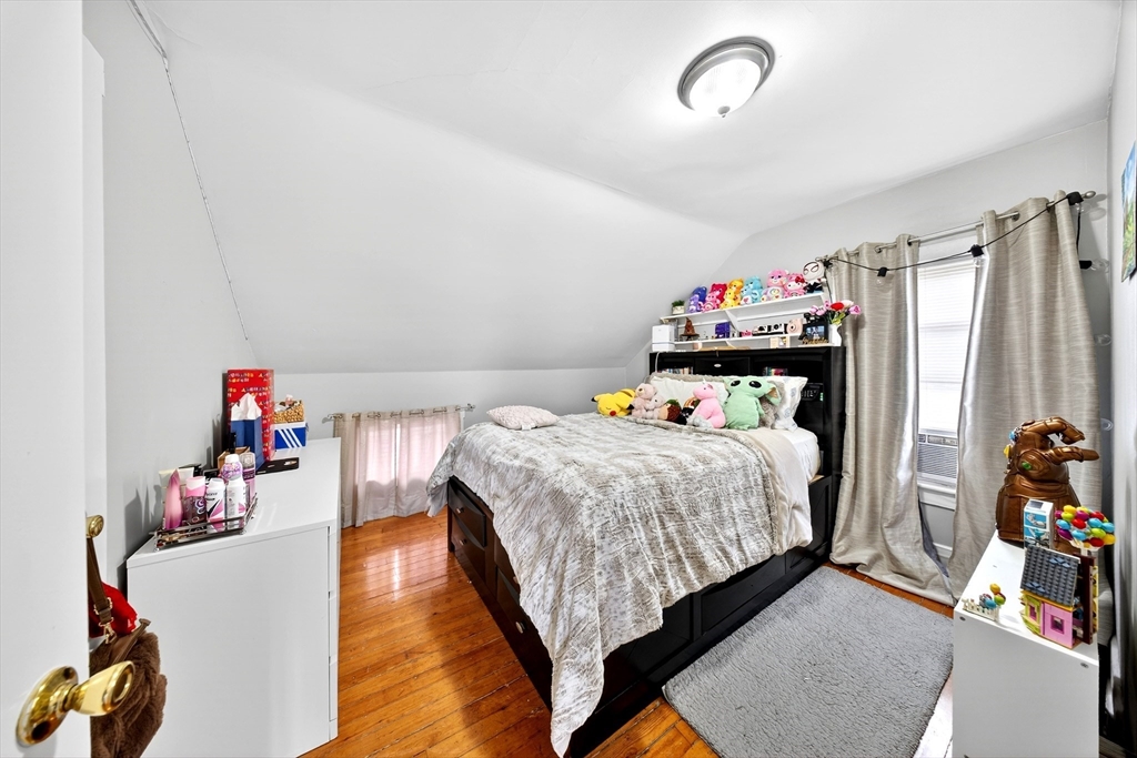 113 Dover Street Fall River, MA 02721 - Photo 10 of 31