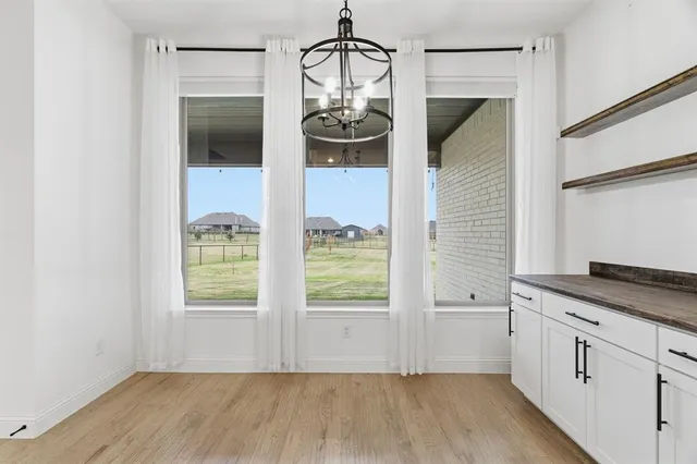 $585,000 | 120 Southern Court, Springtown, TX 76082