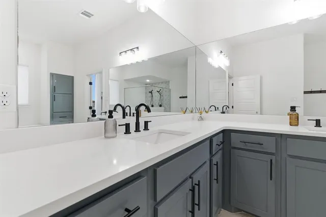 $585,000 | 120 Southern Court, Springtown, TX 76082