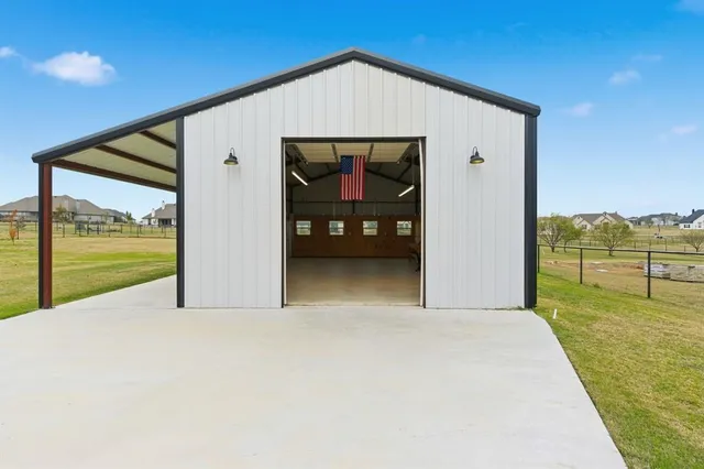 $585,000 | 120 Southern Court, Springtown, TX 76082