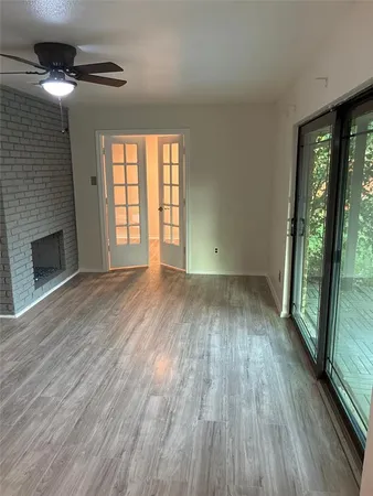 $2,550 | 410 Peacock Circle, Duncanville, TX 75137