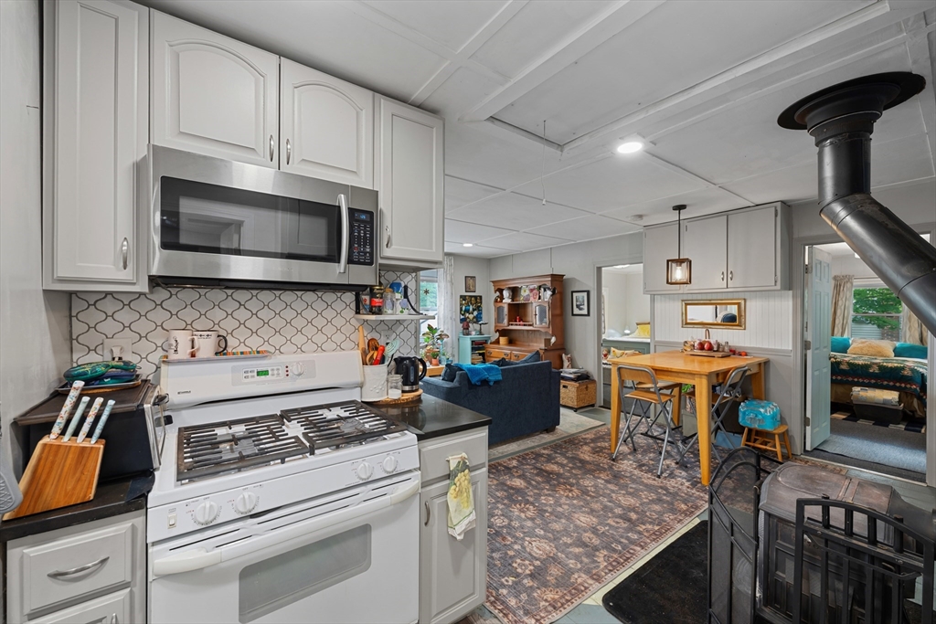 12 Hope Way Rutland, MA 01543 - Photo 15 of 34
