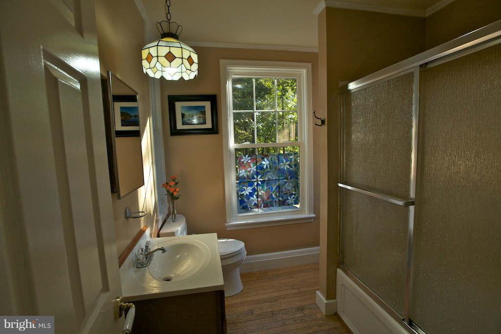 654 Liberty Grove Road Conowingo, MD 21918 - Photo 16 of 29 Bath
