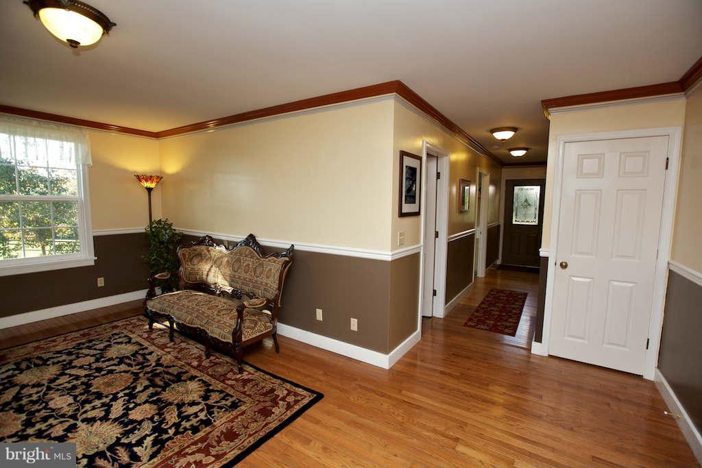 654 Liberty Grove Road Conowingo, MD 21918 - Photo 5 of 29 Living Room