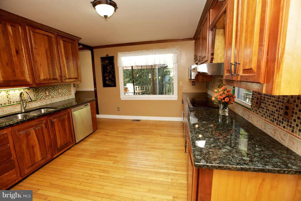 654 Liberty Grove Road Conowingo, MD 21918 - Photo 10 of 29 Kitchen
